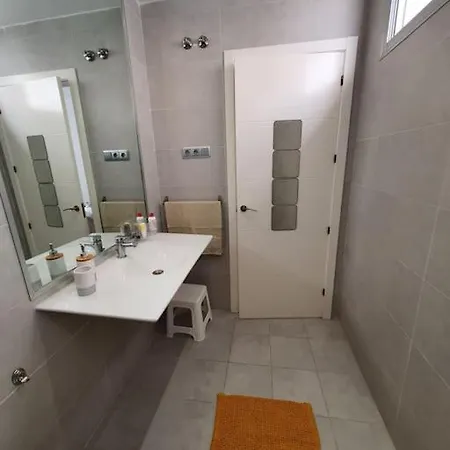 Modern A Few Minutes To The Center - Trip Appartement