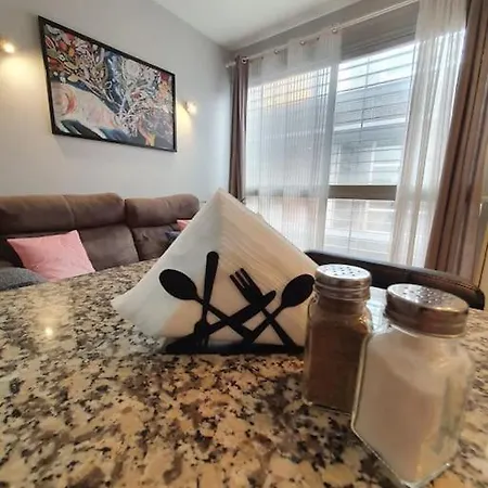 Modern A Few Minutes To The Center - Trip Apartment Malaga
